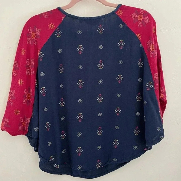 Tavisha Women’s Boho Top Medium Crop Blue/Fuschia Beaded Festival Hippie Casual - Picture 2 of 12